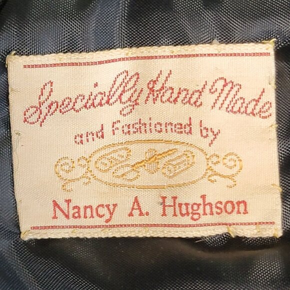 Vintage 70s Black Faux Fur Cape Jacket Women One Size Formal Coat Wrap Winter - Picture 6 of 12